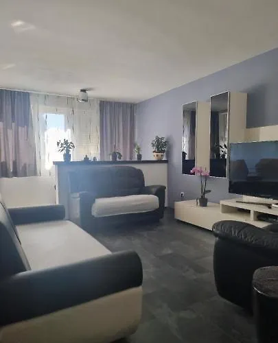 شقة Laplaza *